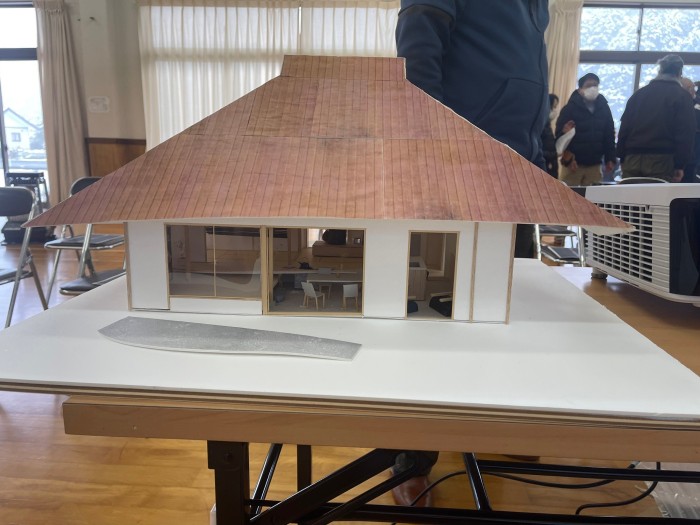 学生による古民家再生デザイン模型