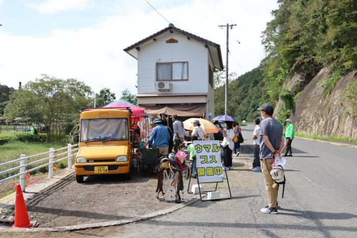 キッチンカーが来る!食べ物もたくさん!