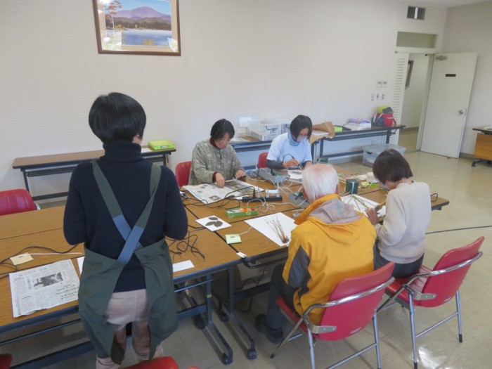 もくもくと