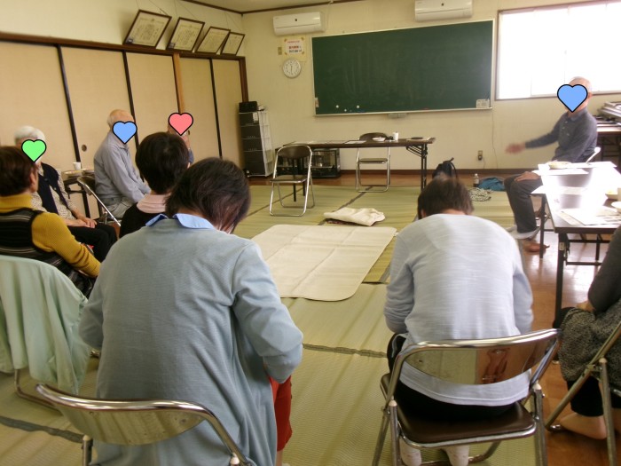 講座の風景-プライバシー配慮のため一部画像を加工しています