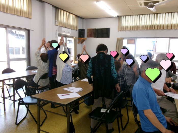 講座の内容と参加者の反応(写真はプライバシー配慮のため一部画像しています)