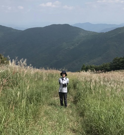 サムネイル画像（佐藤亜紗）