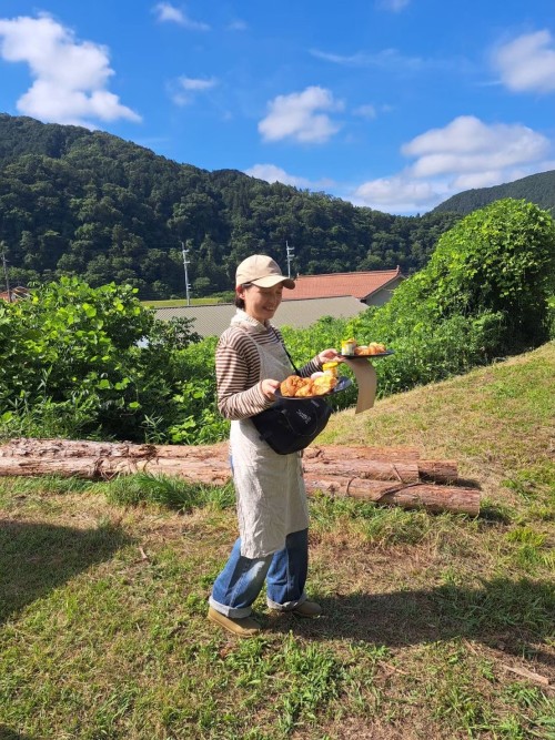 サムネイル画像（田上明子）