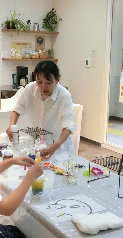 サムネイル画像（中岡由美子）